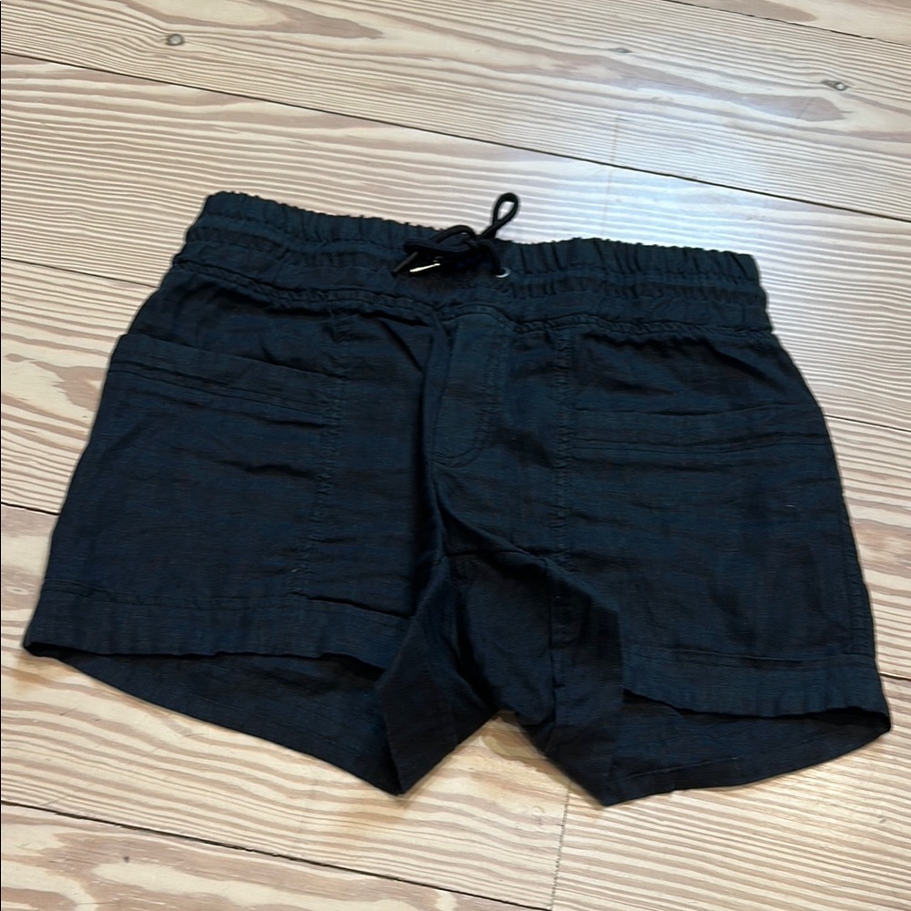 Athleta Black Linen Elastic Waist Shorts